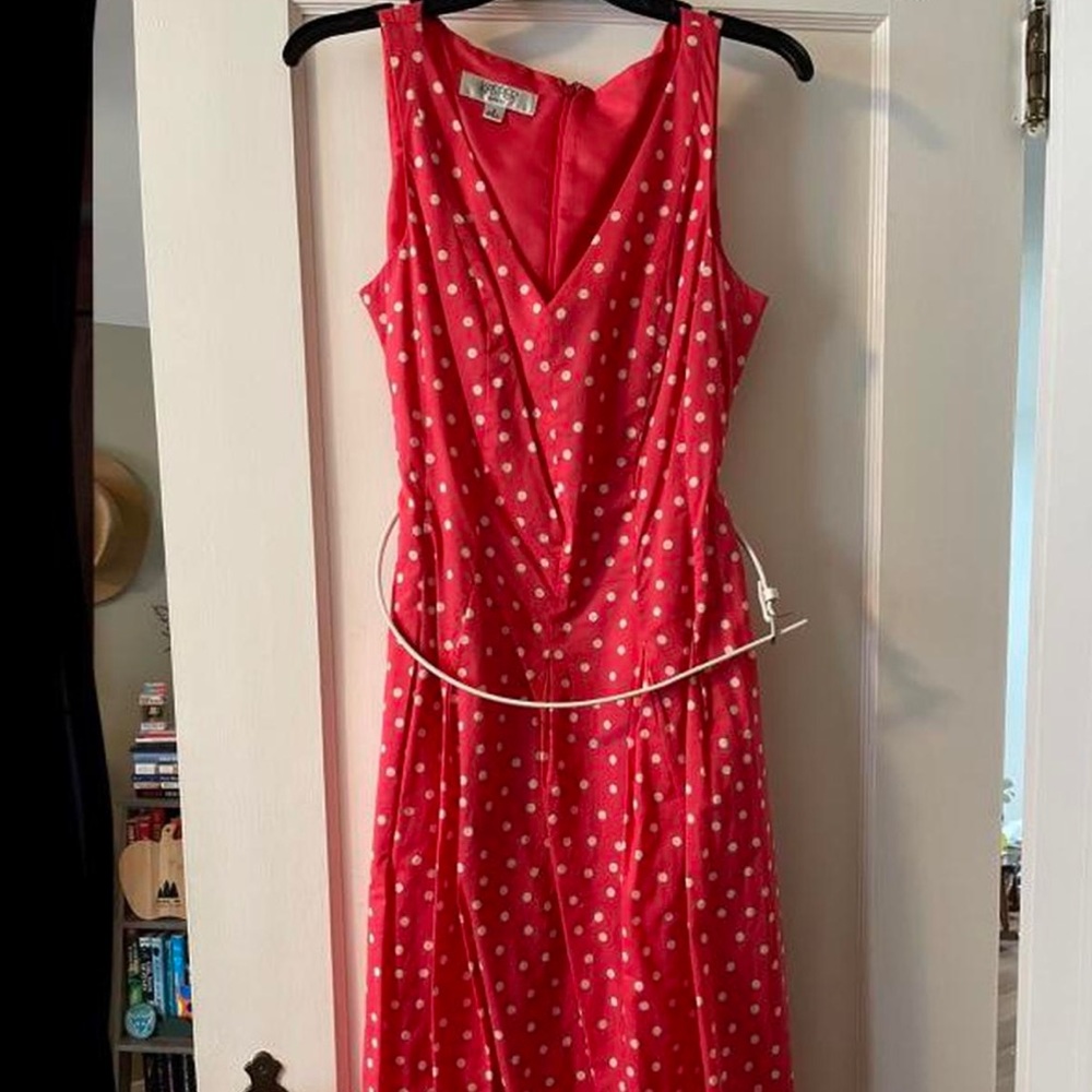 pink/white polka dotted v-line neck dress with white belt from kasper dress